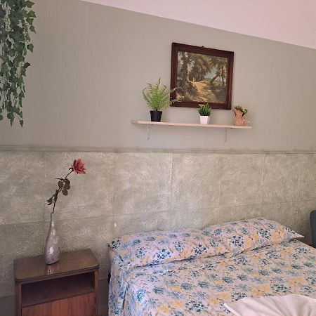 Camera Privata Vicino Al Teatro Ariston Apartman San Remo Kültér fotó